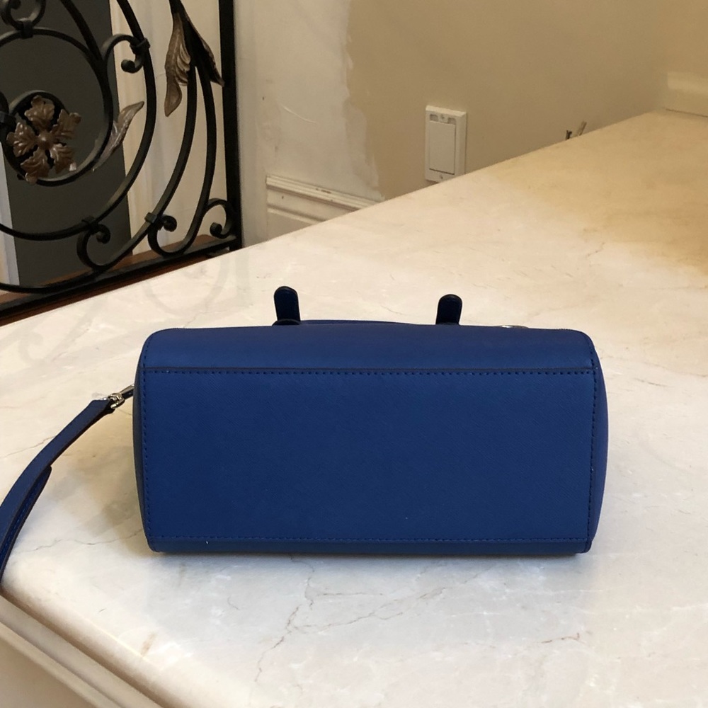 Nwt Michael Kors medium ciara handbag sapphire - Picture 4 of 8